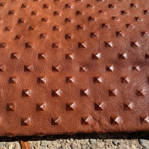 NWT Streets Ahead Embossed Rockstud Carryall Tote - Picture 5 of 5